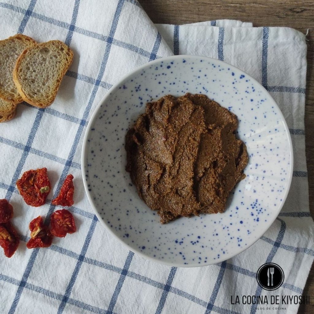 TAPENADE DE TOMATE SECO Y ALBAHACA | la cocina de kiyoshi